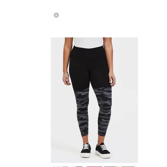 Torrid Premium Leggings Crop Length‎ Brushed Camo Inset Gray Black Size 1 - Picture 5 of 5